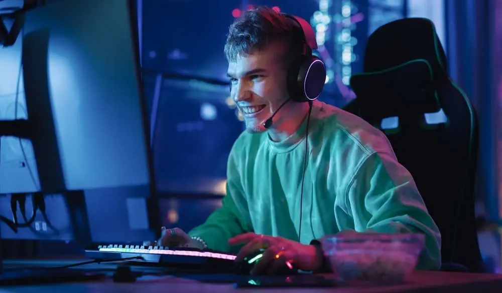 From Novice to Pro: A Journey Through Online Gaming Mastery