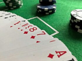 https://flixhq.co.uk/exploring-payment-methods-at-online-casinos/