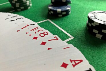 https://flixhq.co.uk/exploring-payment-methods-at-online-casinos/