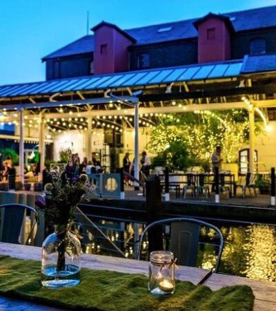 Wedding Bar